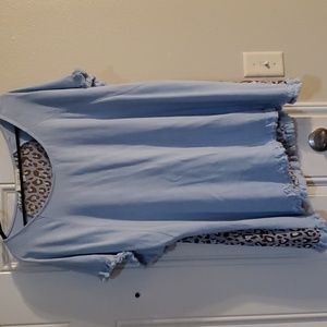 Umgee animal print mix top Size 1x